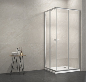 szögletes tálca nélküli zuhanykabin modern fürdőszobában